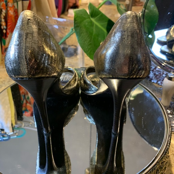 ELIZABETH AND JAMES Pumps - Picture 7 of 9